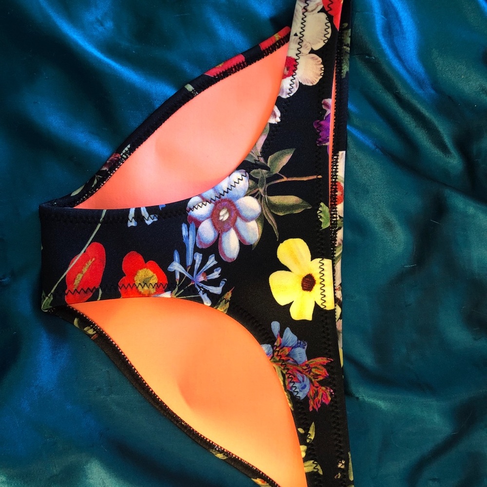 Triangl bikini bottoms
